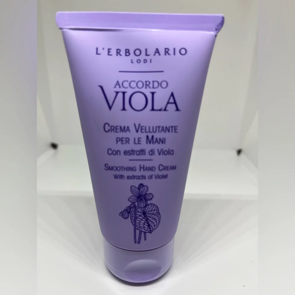 L'Erbolario Crema Vellutante per le mani ACCORDO VIOLA 75ml profumata protettiva